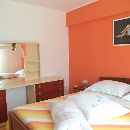 Valeriana Apartment Pula Ngoại thất bức ảnh