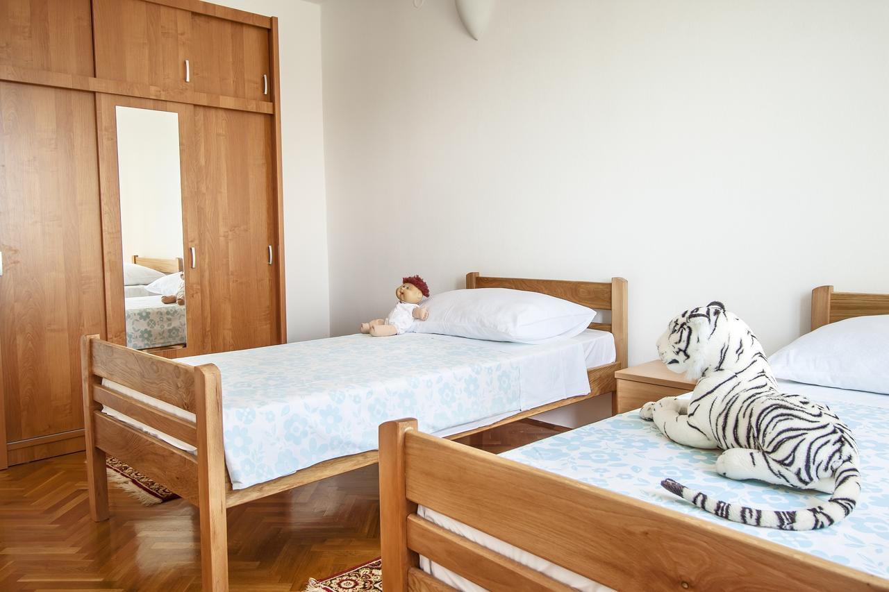 Valeriana Apartment Pula Ngoại thất bức ảnh